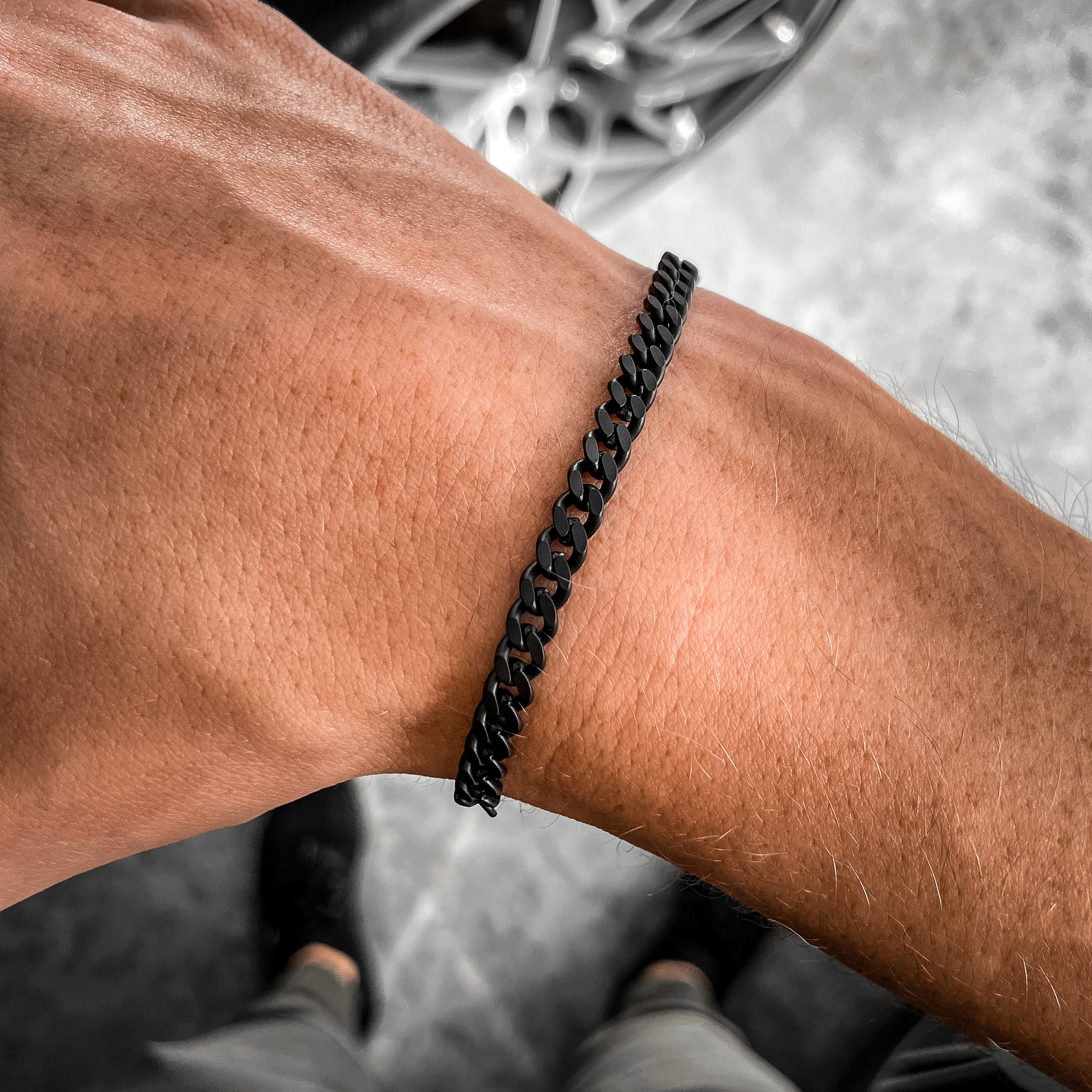 BLACK CURB BRACELET - 5.4MM